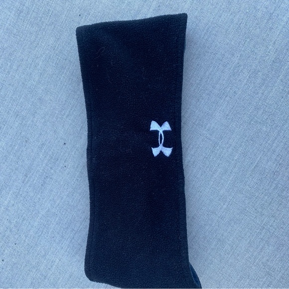 Ladies Mizzou Windbreaker plus Under Armor Headband - Picture 3 of 4